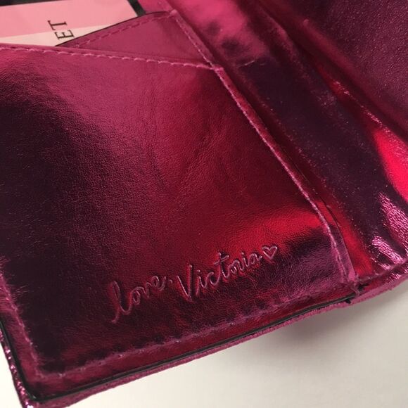 New ❤️ Victoria’s Secret wallet - Picture 6 of 9